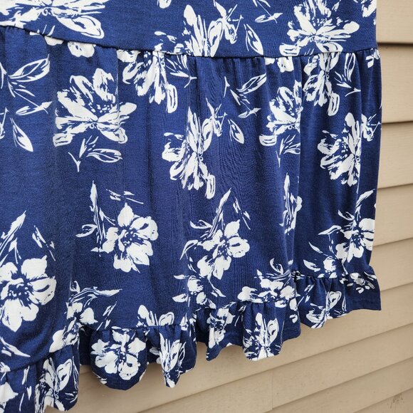 Emery Rose Plus Sleeveless Peplum Blouse Ruffle Trim Blue White Floral Print - Picture 7 of 10